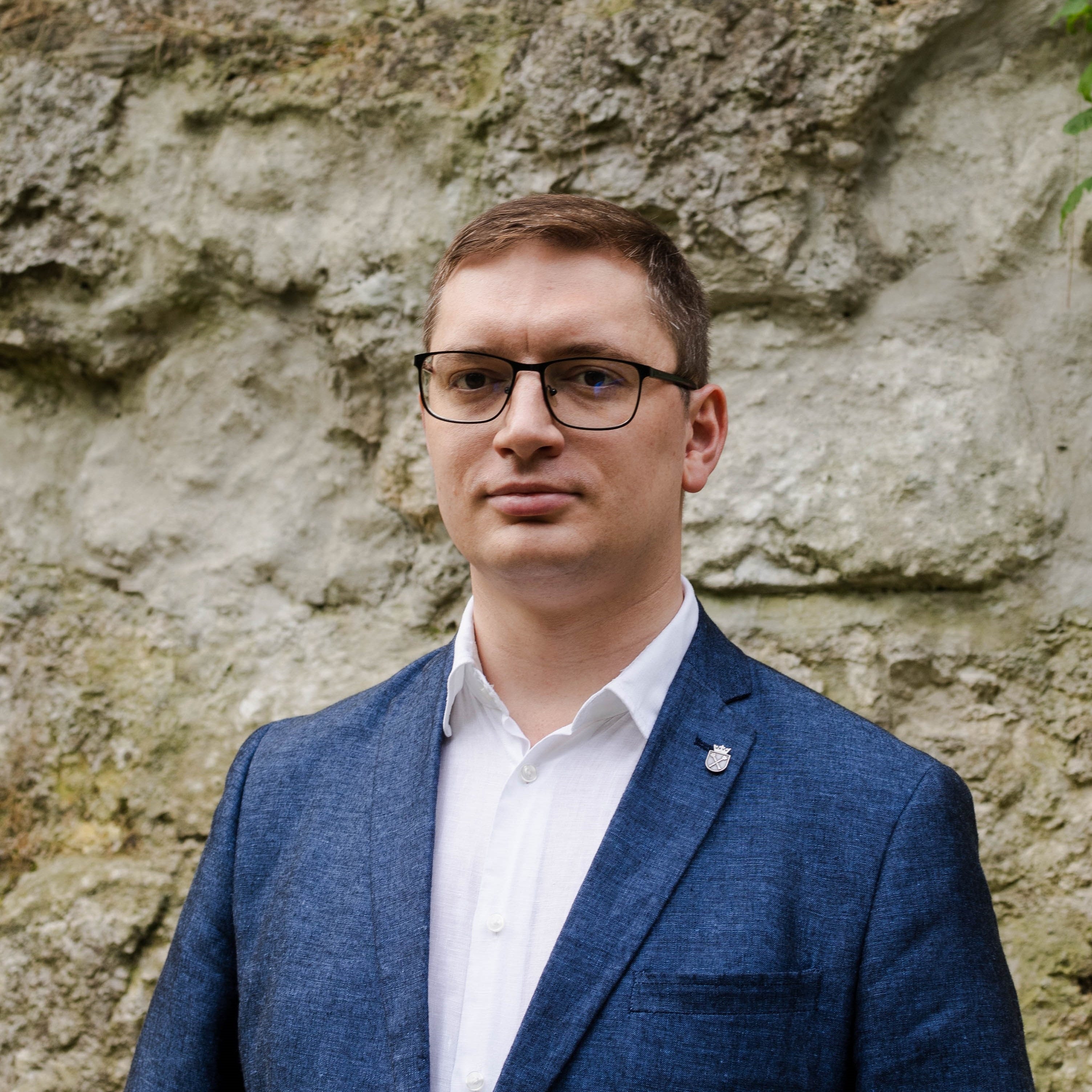 Adrian Brona | Substack