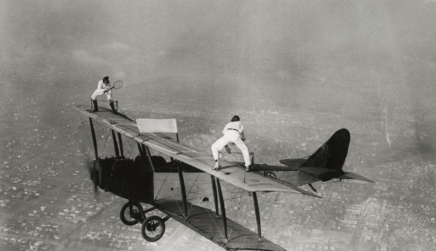 Gladys Roy: The Wingwalker Who Played Tennis On A Flying Biplane's Upper  Wing