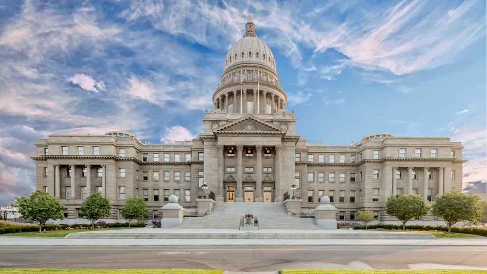 the Idaho State Capitol building