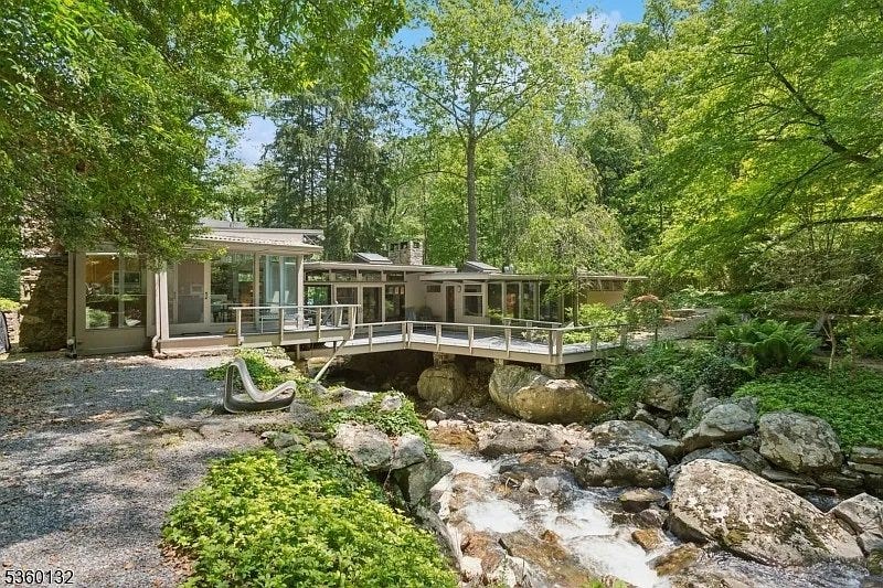 A Charles Porter Design in Tewksbury Township, NJ - $1,695,000