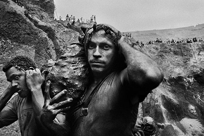 Brazilian photographer captures our greed for gold