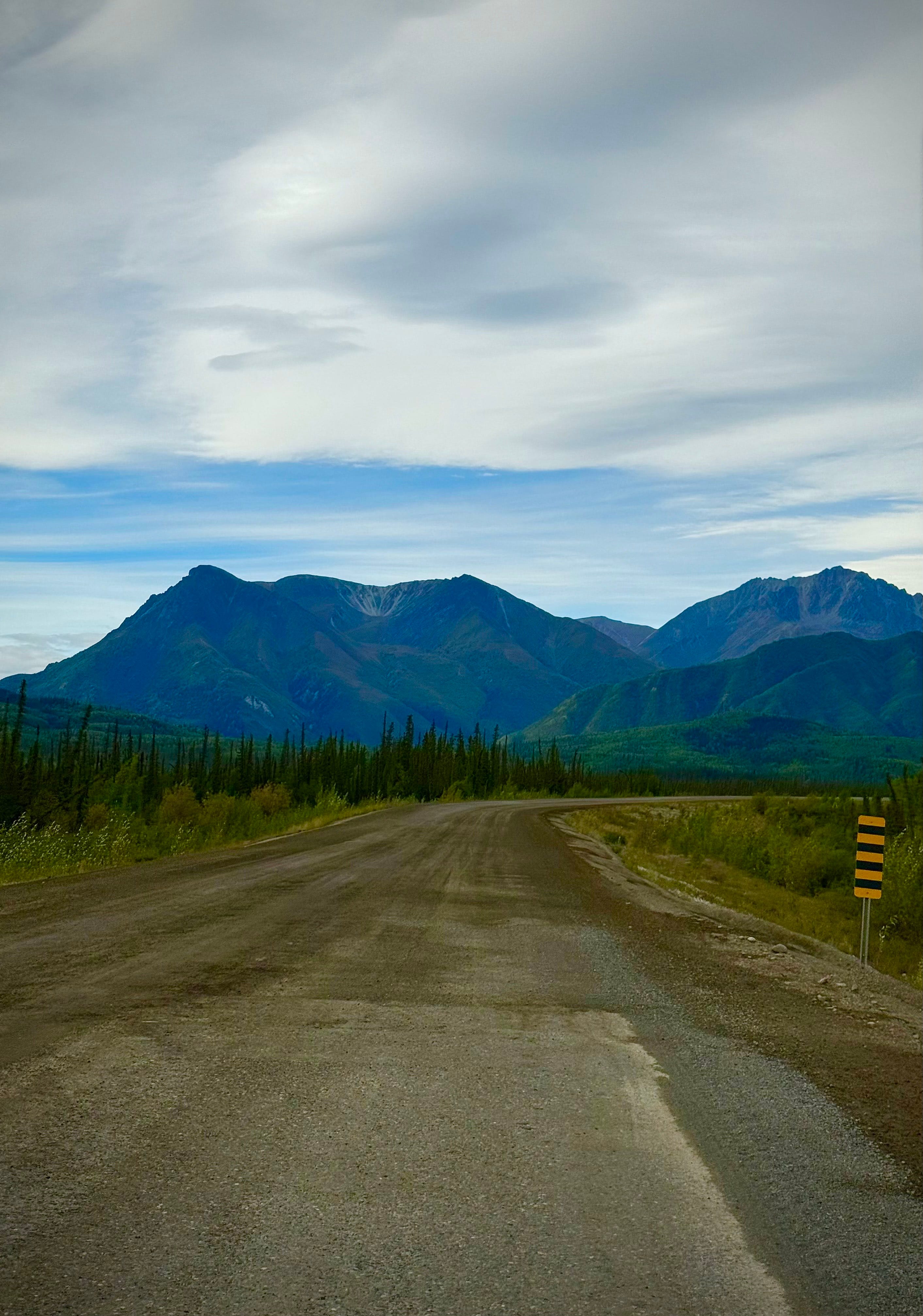 Driving the Alaska Highway Itinerary: 5-Day Road Trip from Sweet Grass ...