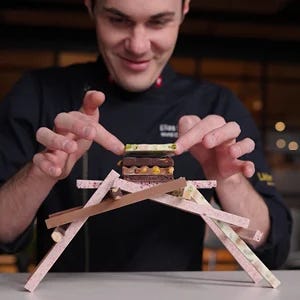 world_chocolate_master_elias_läderach_with_creations
