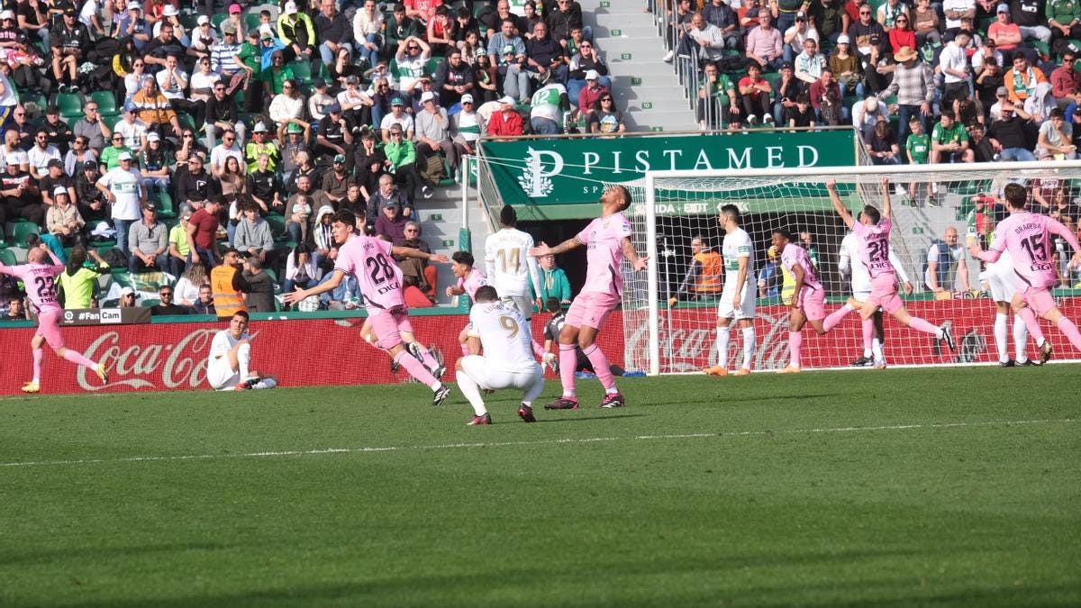 Elche C.F. contra RCD Espanyol | Castigo cruel para el Elche (0-1).  Resultado, crónica y resumen del Elche-Espanyol