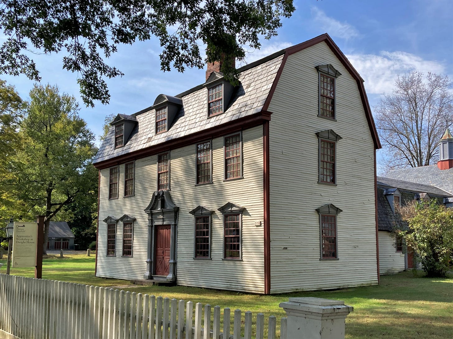 Historic Deerfield - Wikipedia
