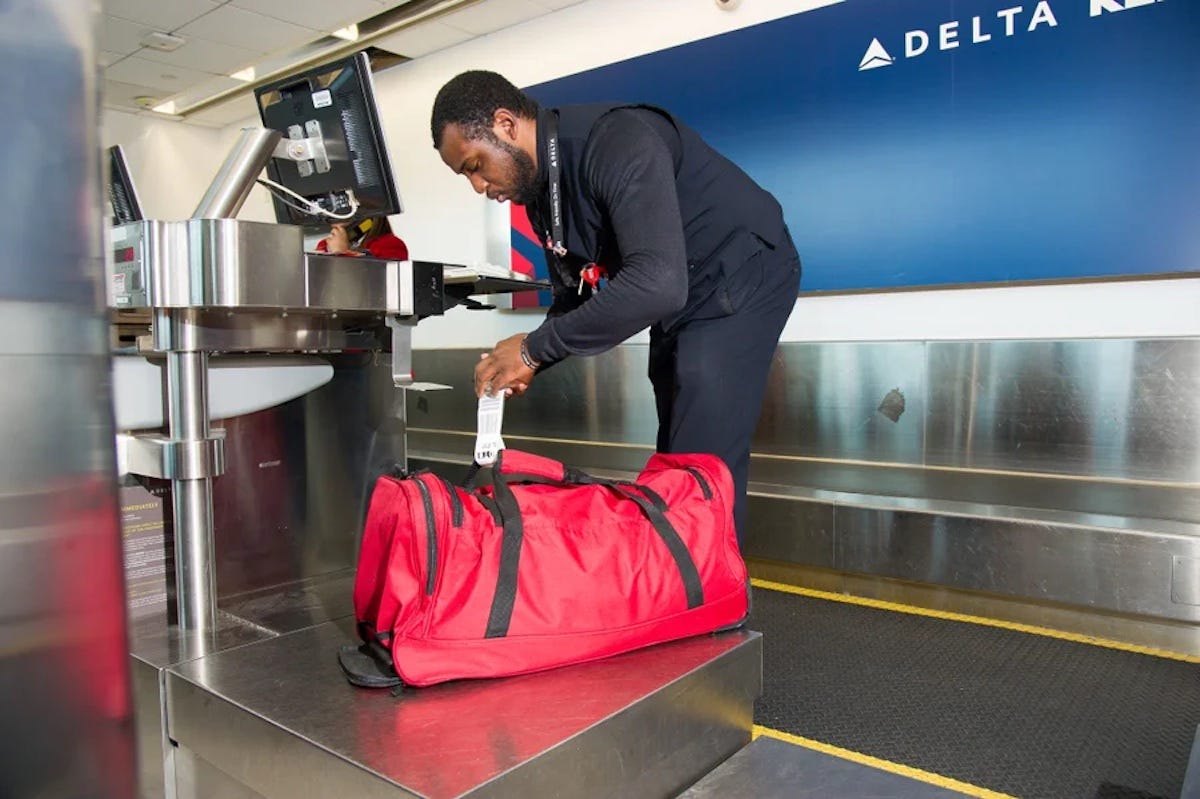 Delta Waives Checked Bag Fees (Temporarily) - Live and Let's Fly