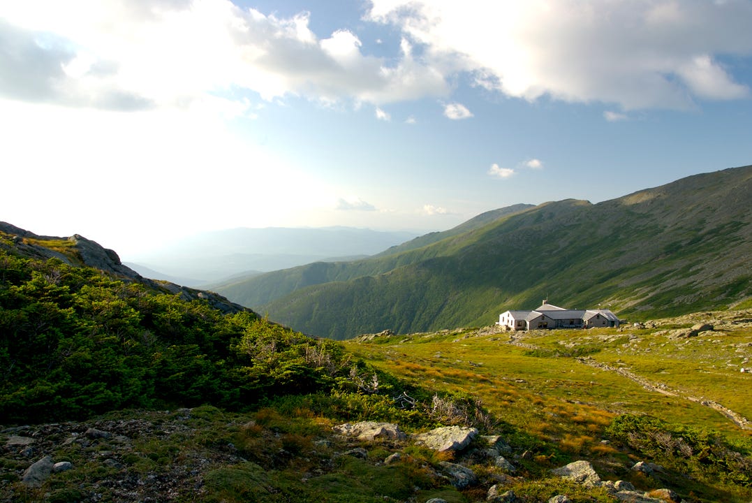 Guide to the AMC Huts | White Mountain Adventures