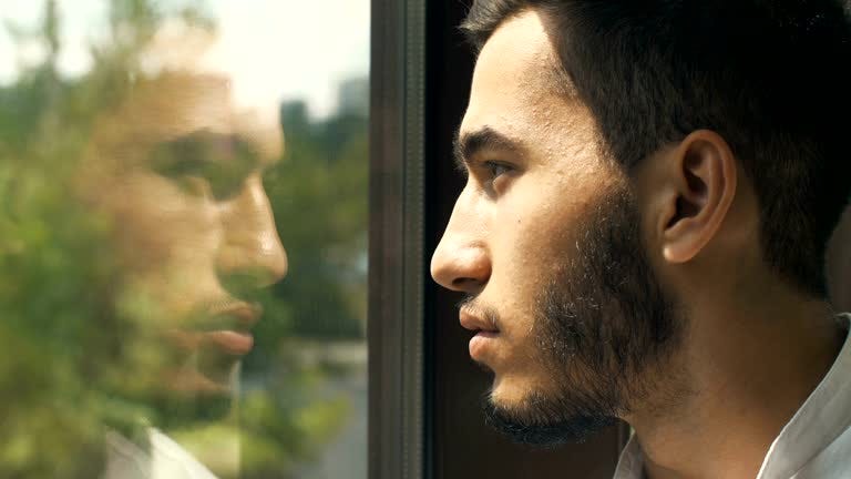 18,200+ Looking In Mirror Reflection Stock Videos and Royalty-Free Footage  - iStock | Woman looking in mirror reflection