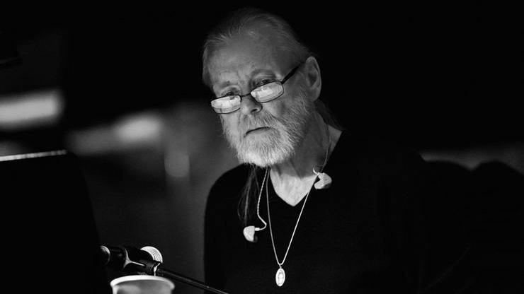 Gregg allman 2017 press crop 3 1480x832