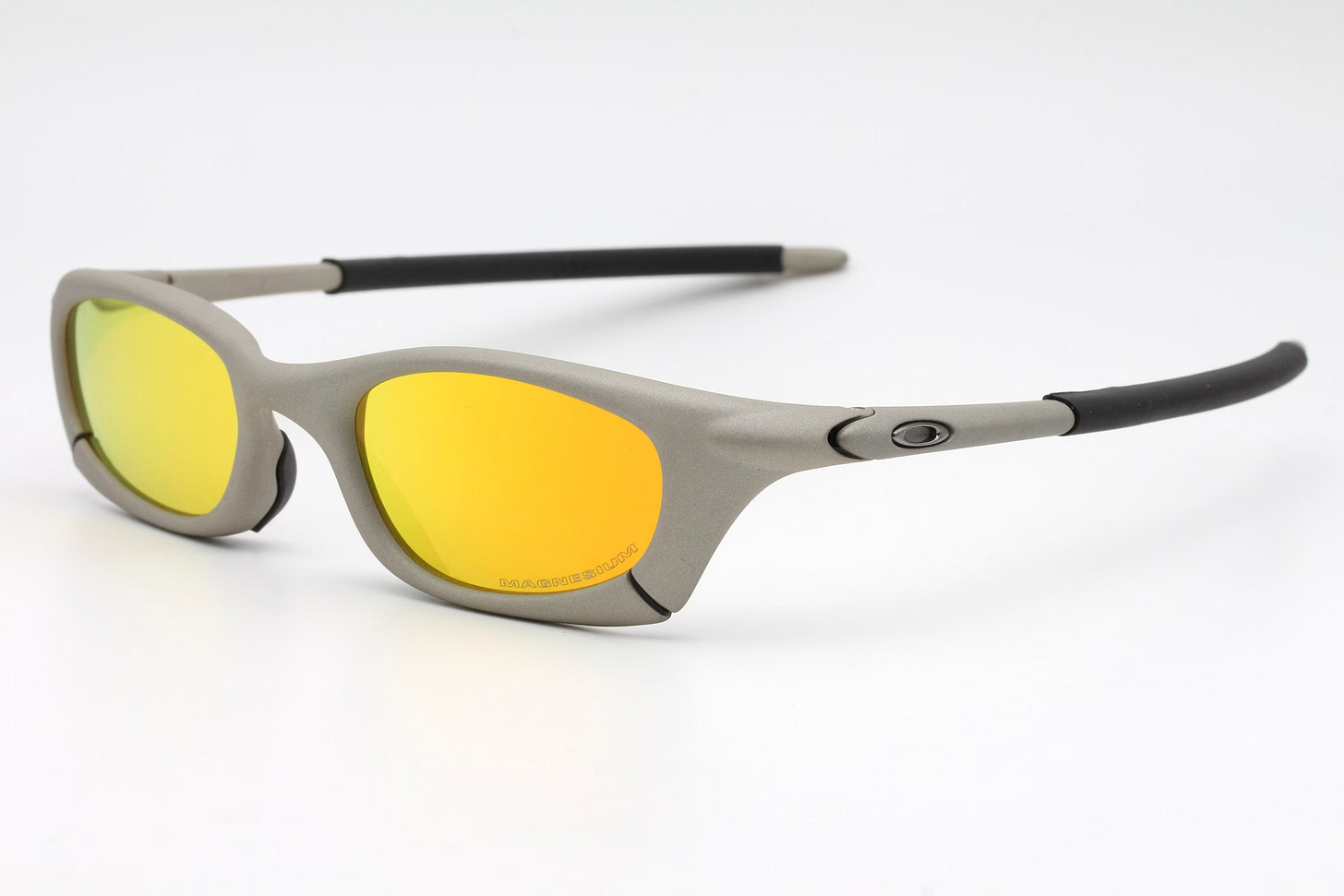 Oakley Mag Four + Hyper Car Founder IG + Biking