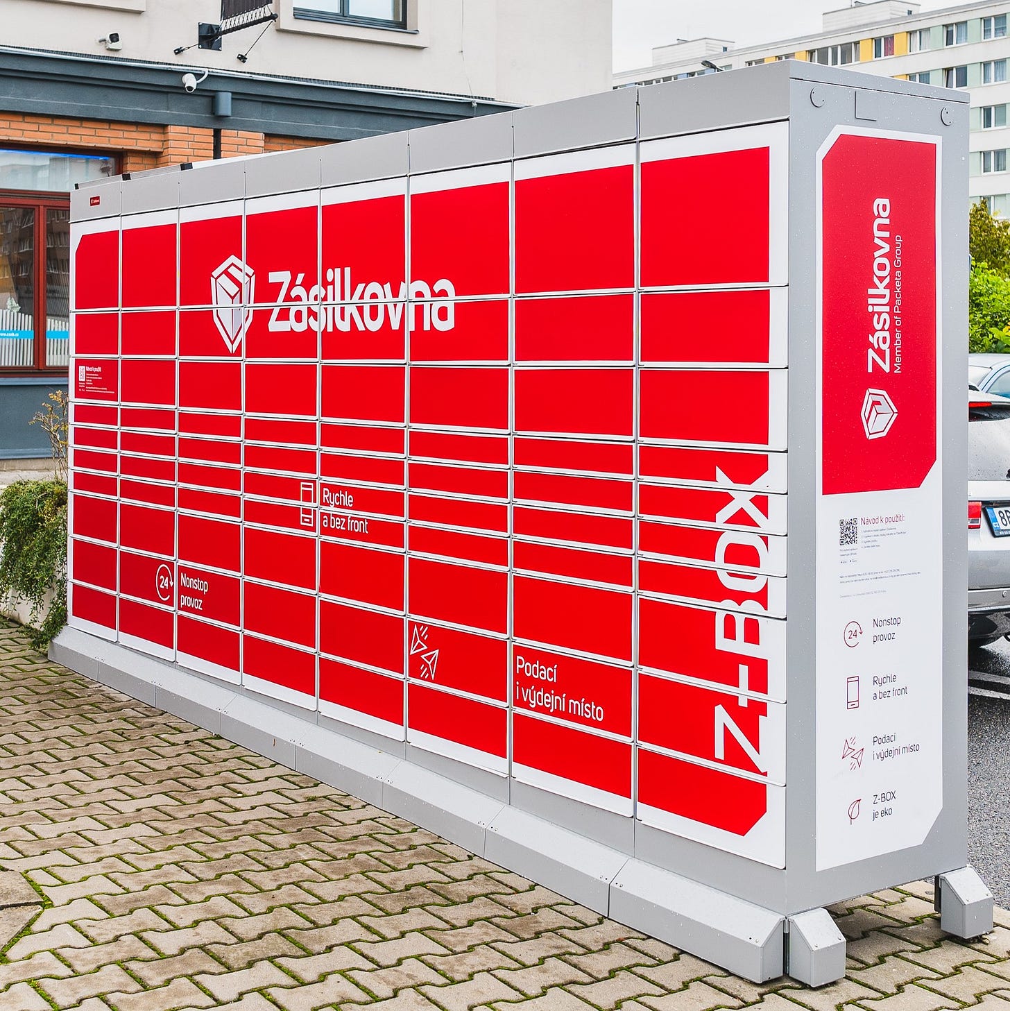 Zasilkovna box in Novo Plaza