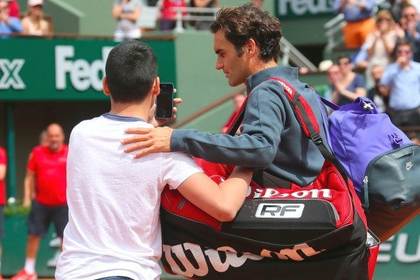 roger federer furious after french open 2015 selfie hit roger federer furious after french open 2015 selfie hit