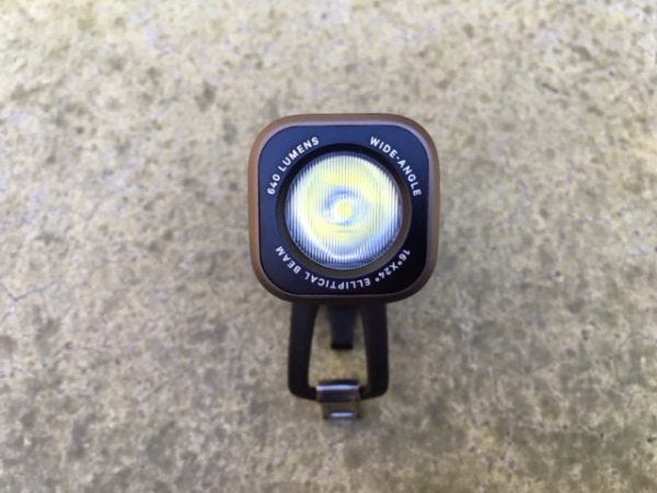 640 lumens 640 lumens