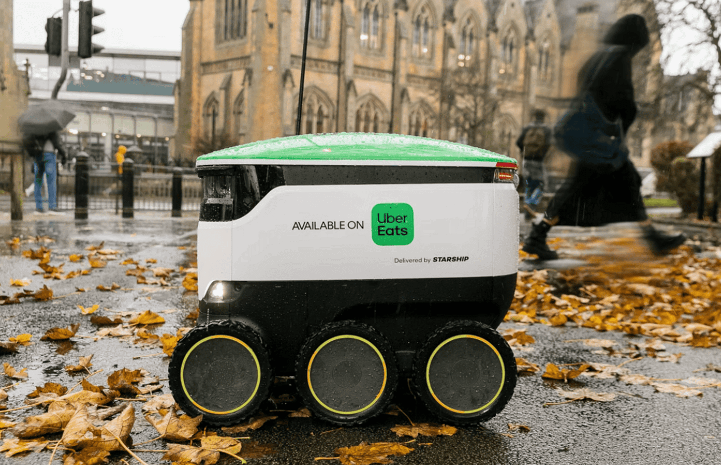 Uber Eats vai entregar comida usando robôs autônomos na Europa Uber Eats vai entregar comida usando robôs autônomos na Europa