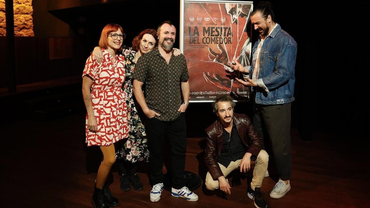 El equipo de &#039;La mesita del comedor&#039; este lunes en Donostia.
