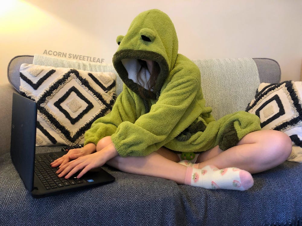 Obey the frog Obey the frog