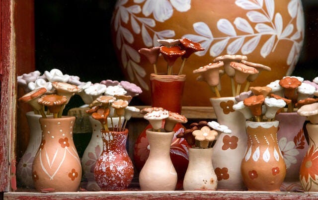 Tiradentes - MG cerâmicas cerâmica do Vale do Jequitinhonha artesananato arte vasinhos de ceramica VALE DO JEQUITINHONHA Minas Gerais Tiradentes Sudeste Stock Photo - Alamy Tiradentes - MG cerâmicas cerâmica do Vale do Jequitinhonha artesananato arte vasinhos de ceramica VALE DO JEQUITINHONHA Minas Gerais Tiradentes Sudeste Stock Photo - Alamy