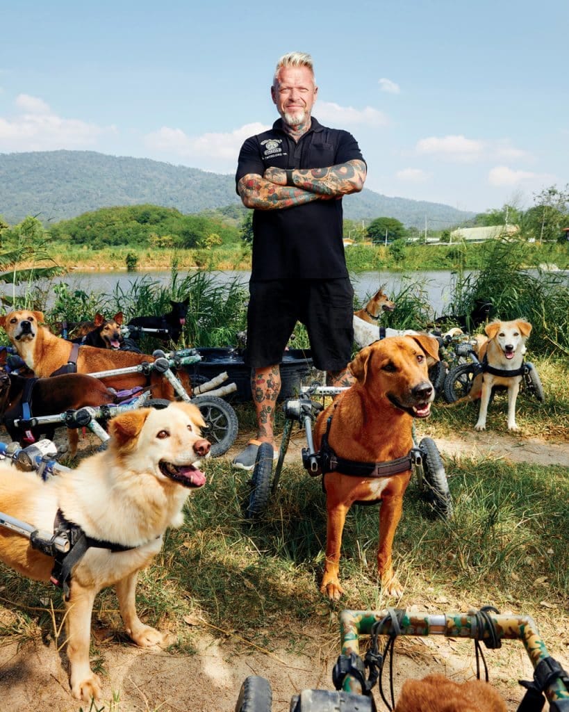 Michael Baines, The Man That Rescues Dogs 