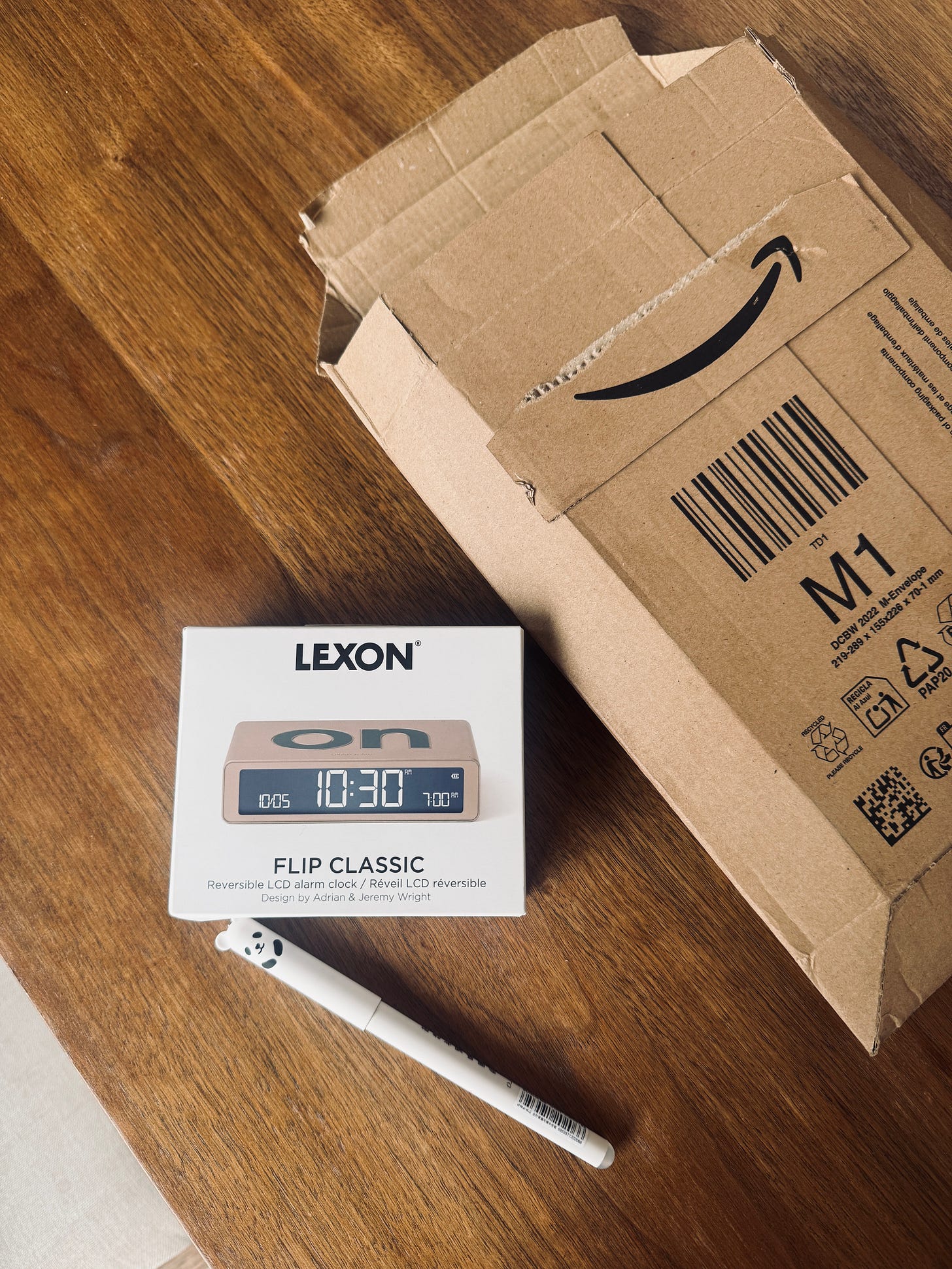 Lexon Flip Alarm Clock review