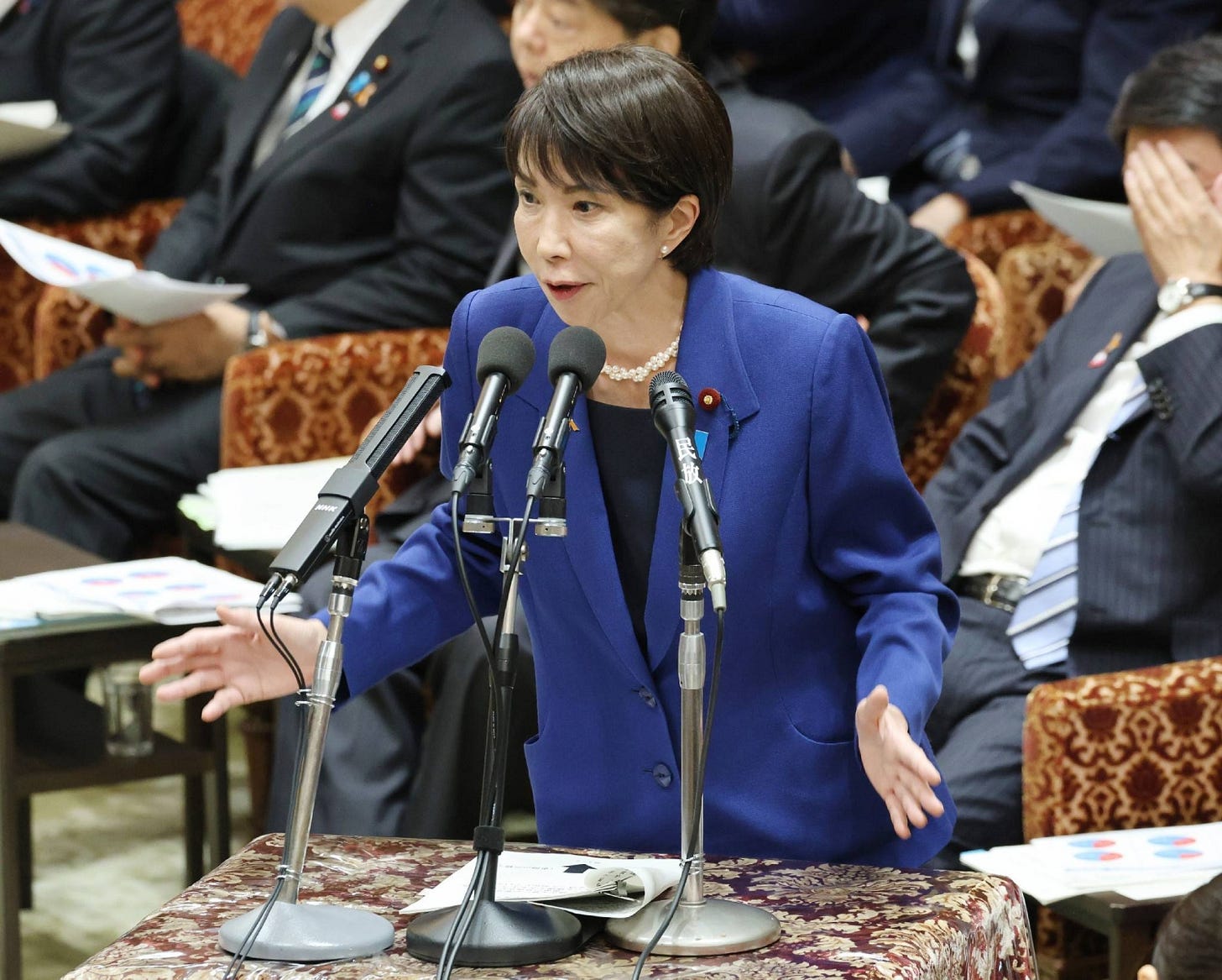 Prime Minister Sanae Takaichi speaks at a Lower House Budget Committee meeting on Nov. 7. Although Takaichi has refused to recant her comments on Taiwan, she said in parliament later last month that she learned her lesson and will avoid speaking about specific scenarios.