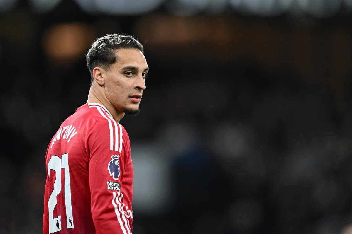Antony set for Real Betis medical as Manchester United exit nears | The  Independent