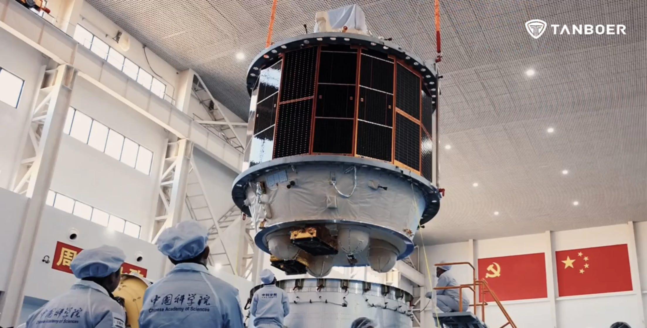 The Qingzhou spacecraft being placed onto Kinetica-2’s payload adapter inside CAS Space’s vehicle assembly building at the Jiuquan Satellite Launch Center in March 2026.