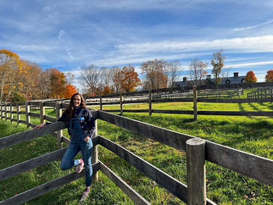 Jennifer Grayson at a Connecticut farm Jennifer Grayson at a Connecticut farm
