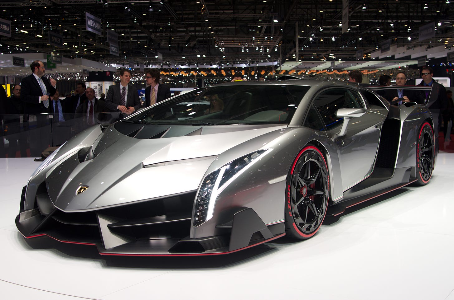 Lamborghini Veneno - Wikipedia Lamborghini Veneno - Wikipedia