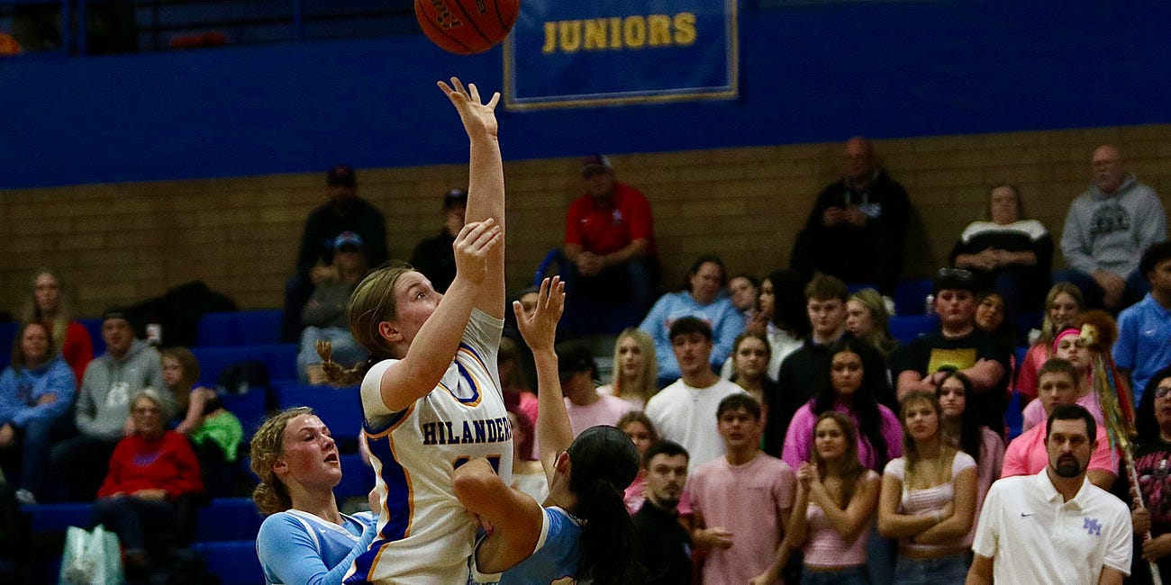 High School Girls Basketball: Kelso searching for synergy in ‘25-26 season