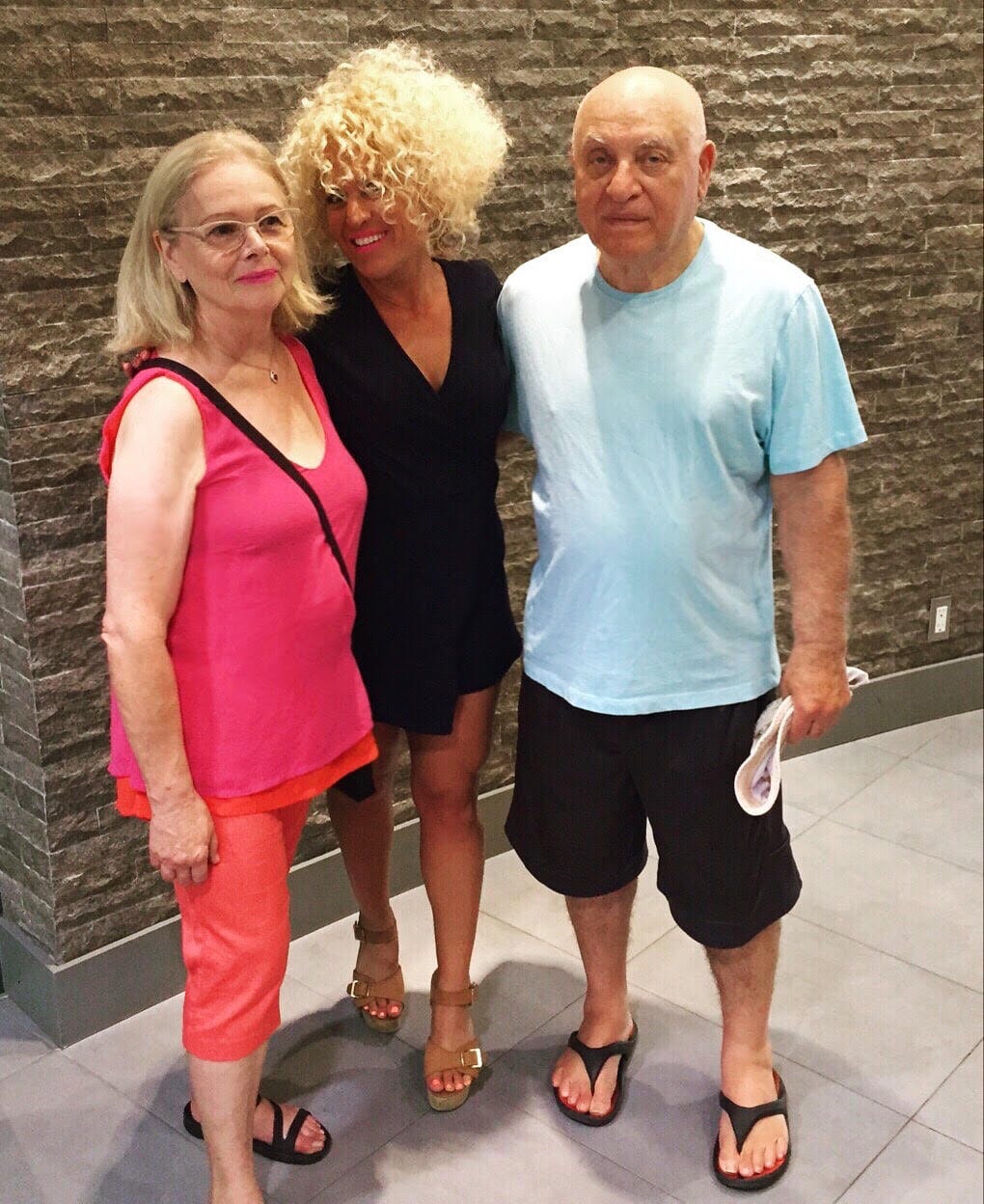 Dahlia Kurtz with her parents.