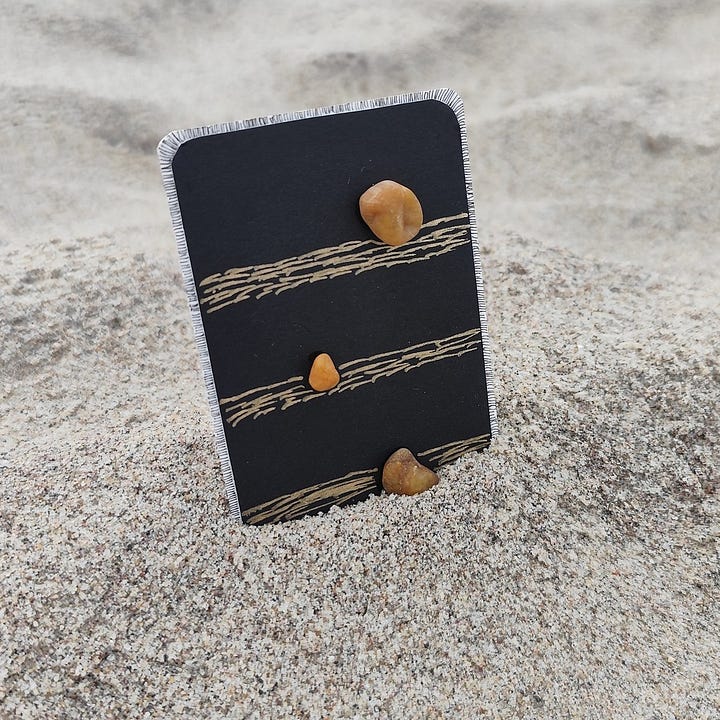 Cards, stones, flower, pens – available for purchase)