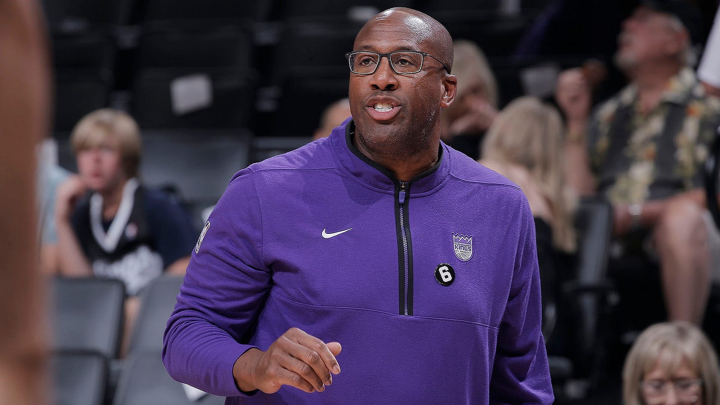 How Mike Brown's military upbringing is helping Kings find success | NBA.com