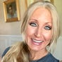 Carol Whitaker's avatar