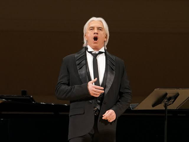 Review: Dmitri Hvorostovsky Sings of Life, Love and Sadness at Carnegie  Hall - The New York Times