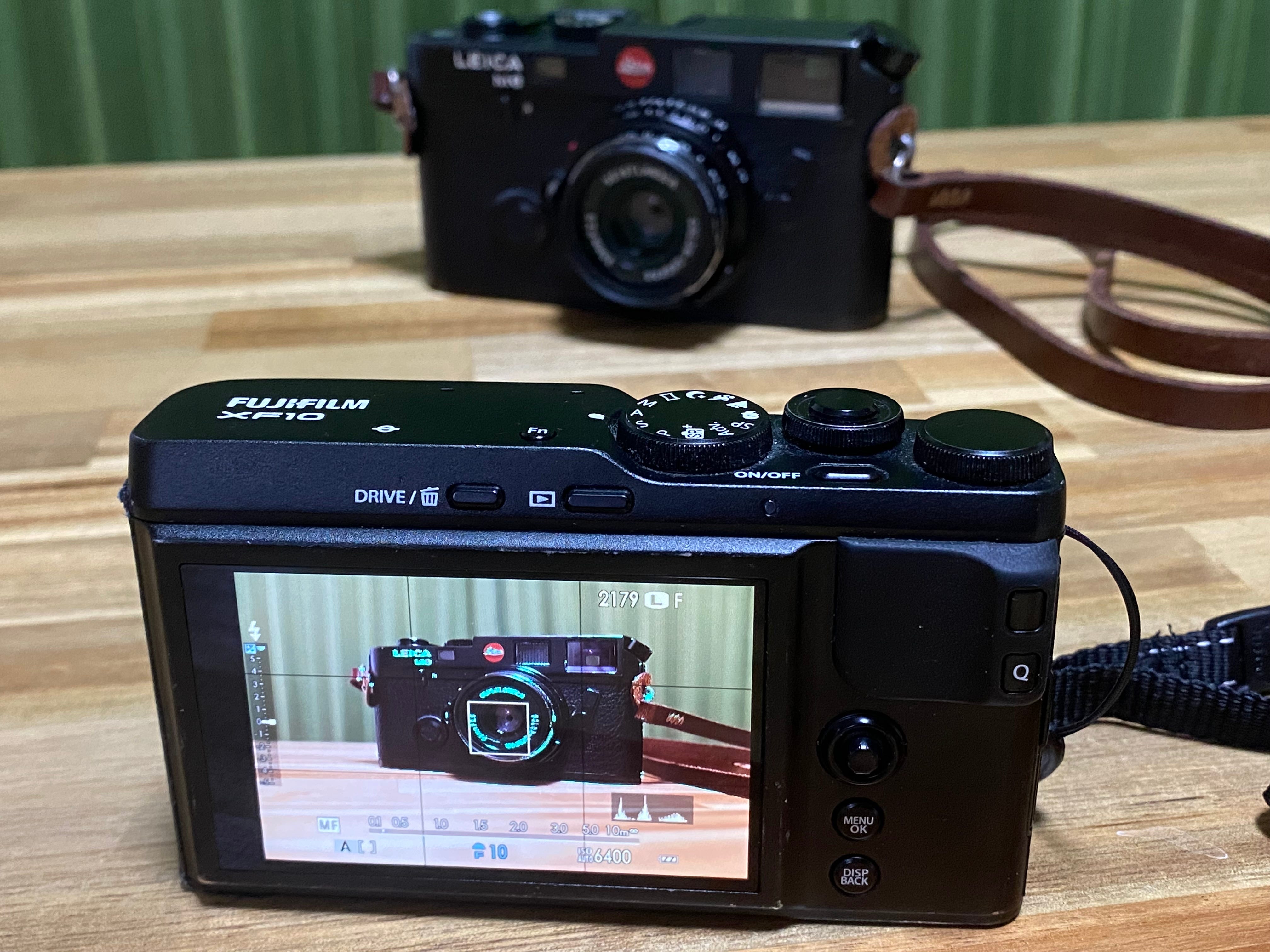 7 Reasons the Fujifilm XF10 Crushes the Ricoh GR III