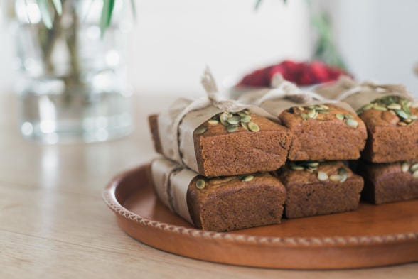 31062048_16684019971Efmini_loaves.jpg