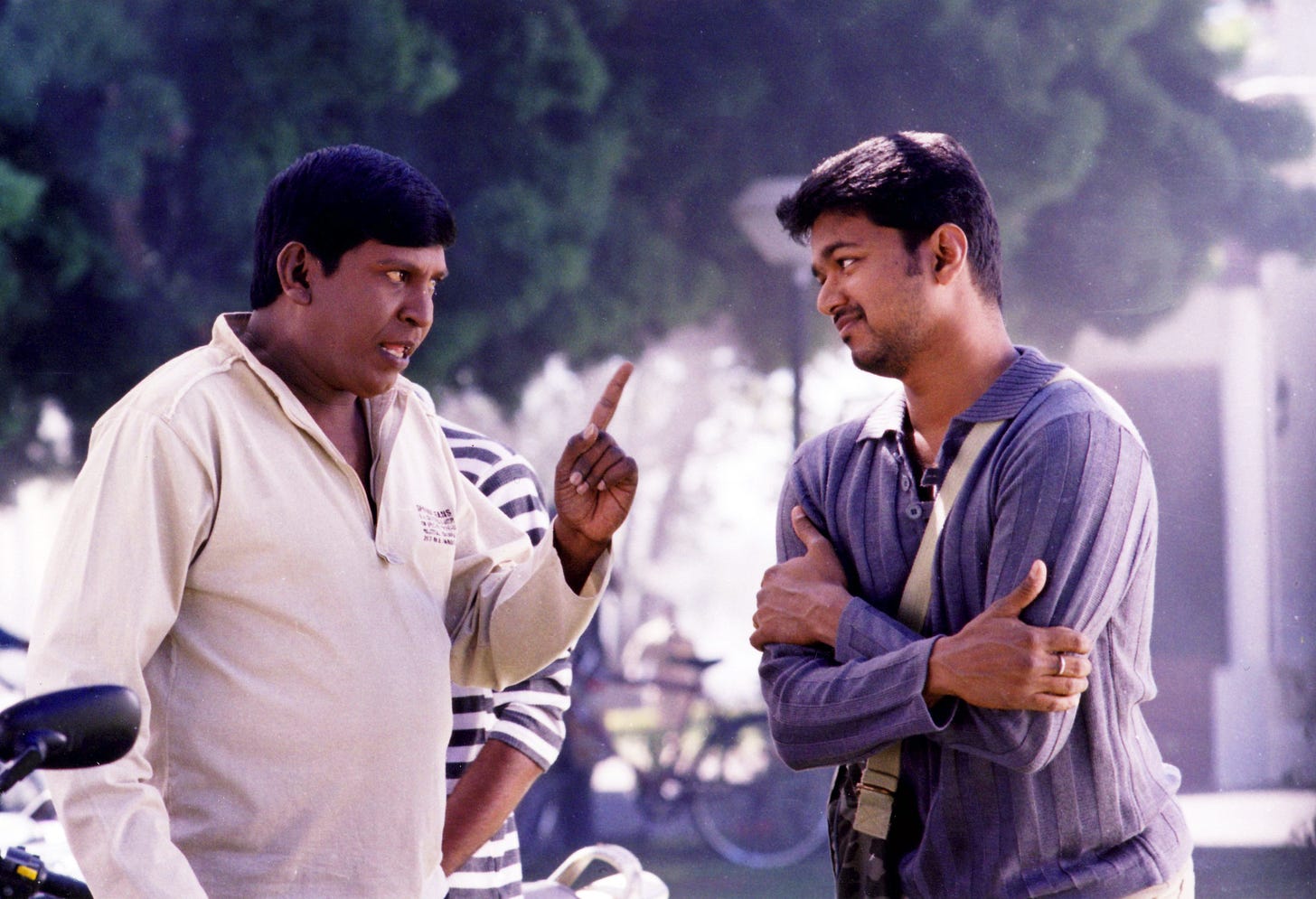 Gajan on X: "#Ilayathalapathy #Vijay & #Vadivelu in #Sachein HD still:  https://t.co/qWLowOFh64 https://t.co/hPy3EokSff" / X