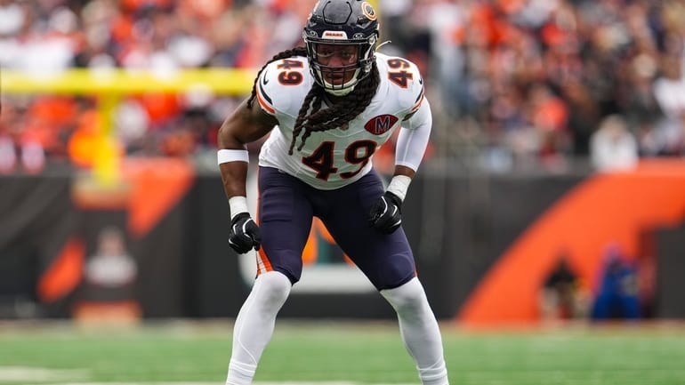 Bears release linebacker Tremaine Edmunds after granting him permission to seek trade - Newsday Bears release linebacker Tremaine Edmunds after granting him permission to seek trade - Newsday