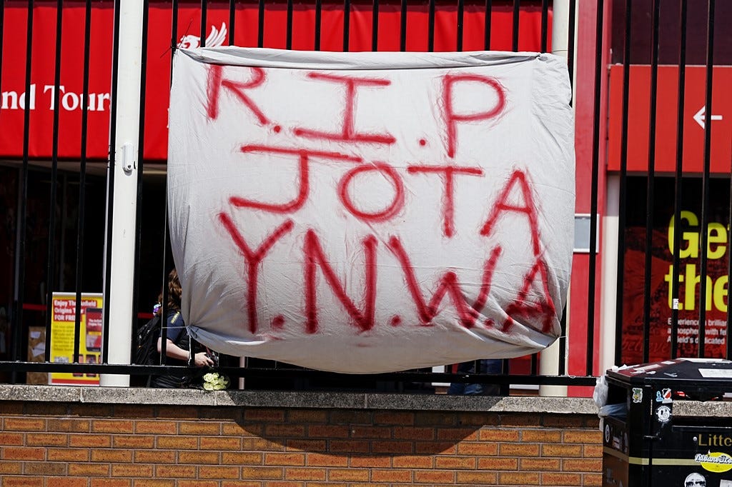 Diogo Jota's family and Liverpool players attend funeral | World News | Sky  News