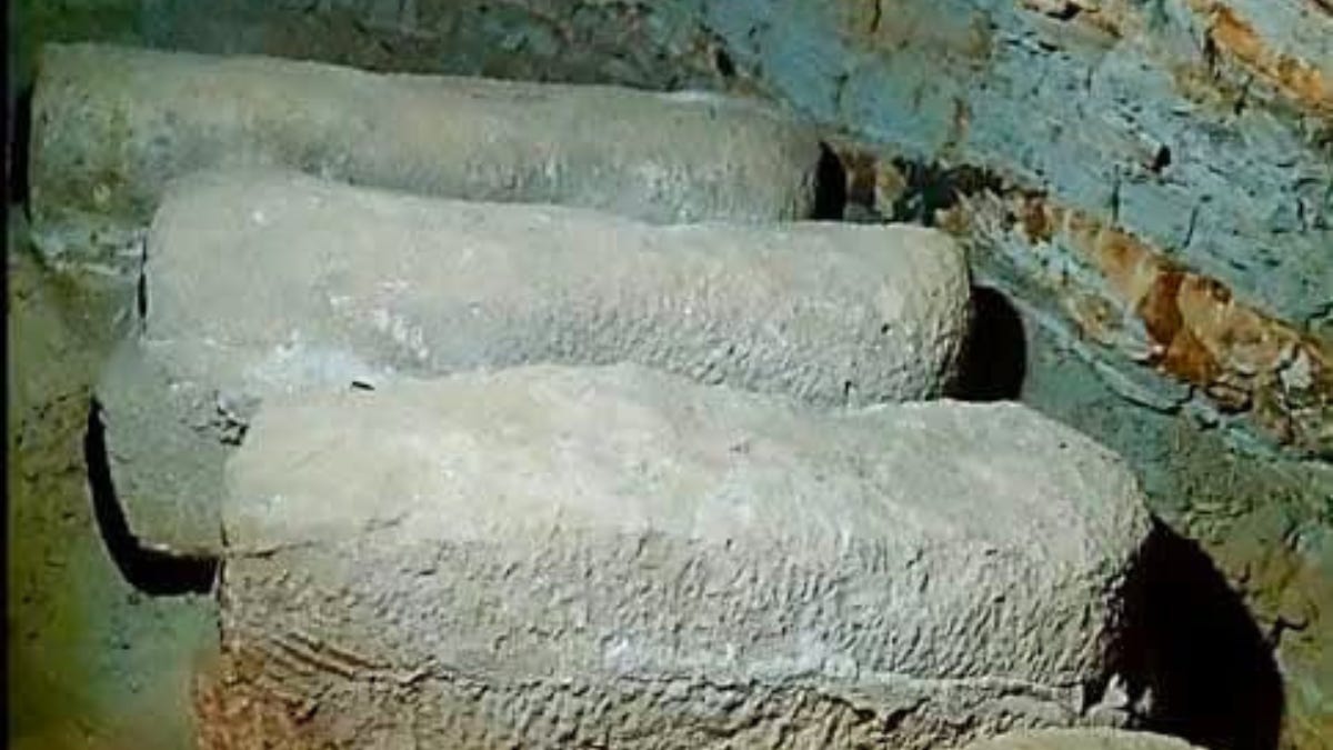 Cut stone blocks exposed during excavation at Sheikh Soby in the Bahariya Oasis. Cut stone blocks exposed during excavation at Sheikh Soby in the Bahariya Oasis.
