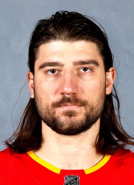 Christopher Tanev Hockey Stats and Profile at hockeydb.com