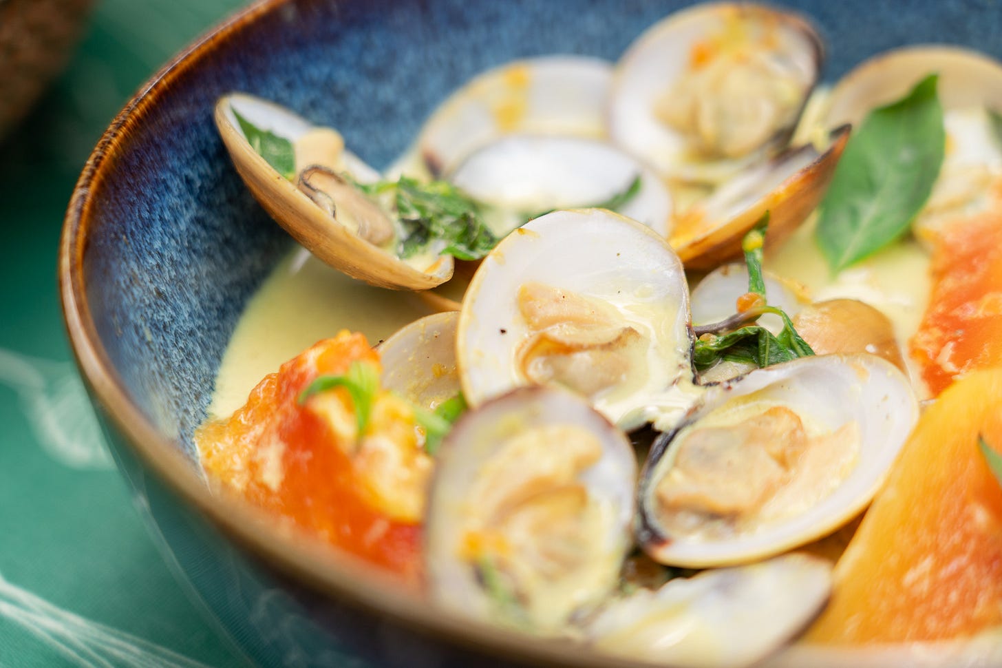 clam and papaya stew