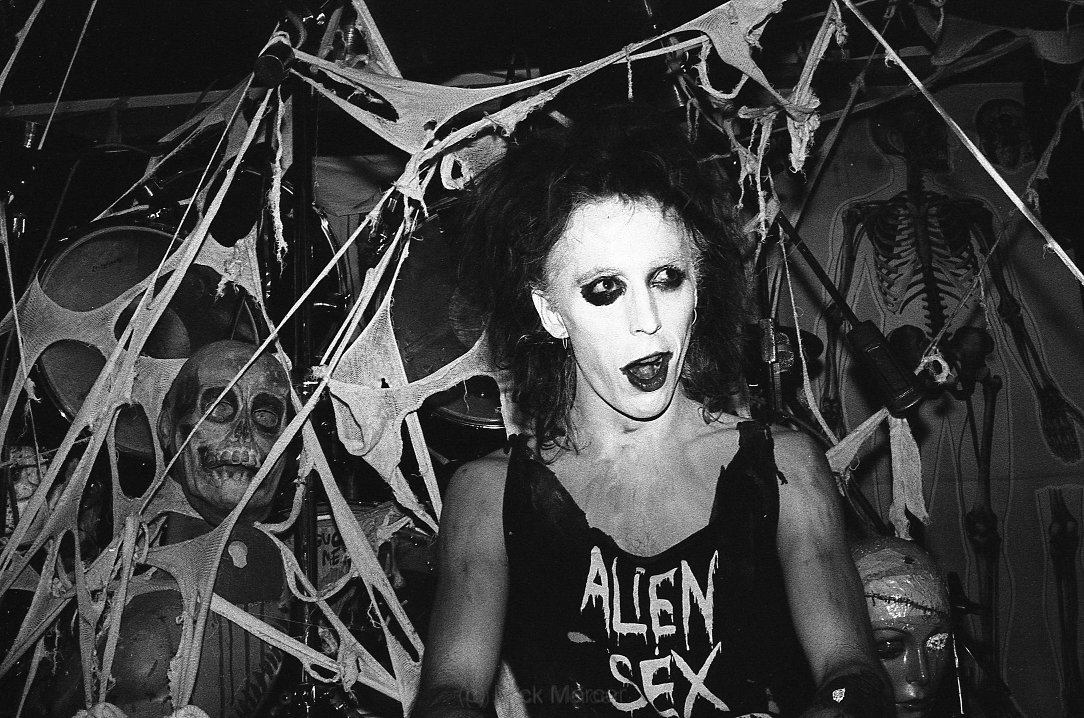 ON THIS DAY  in 1983 - ALIEN SEX FIEND