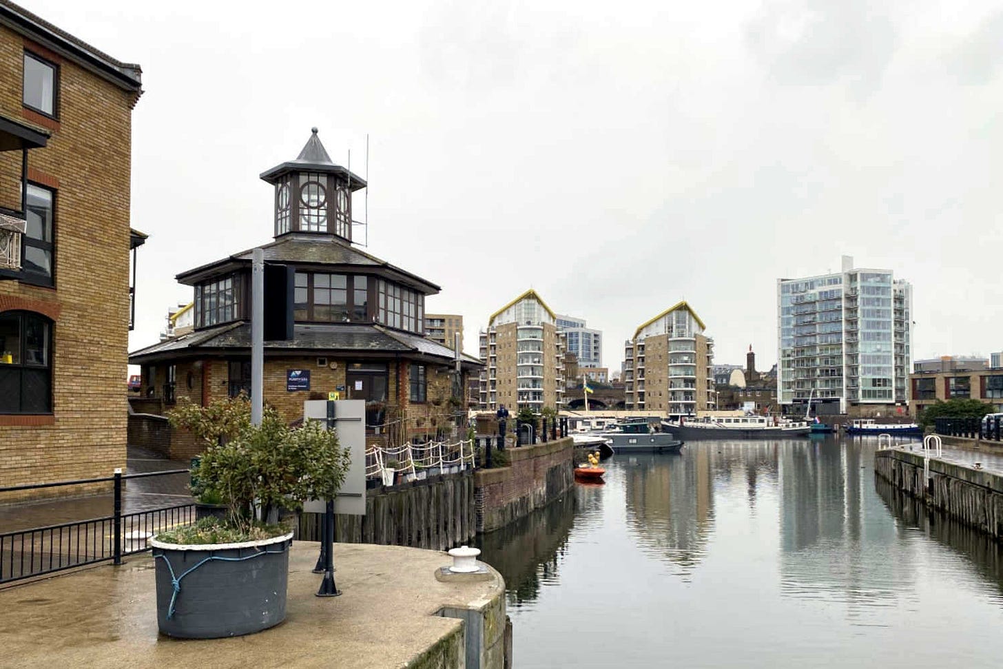 Limehouse Basin: pockets of peace in the heart of Tower Hamlets | Tower  Hamlets Slice