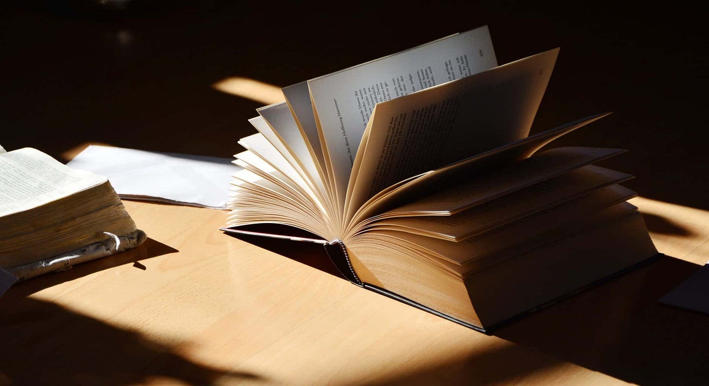How to Write a Novel: Writing a Book Made Simple