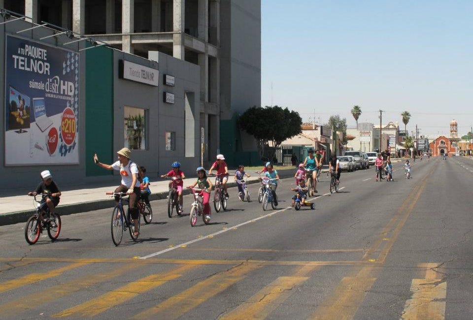 Beating the Heat: Border Cyclists Fight for Better Infrastructure