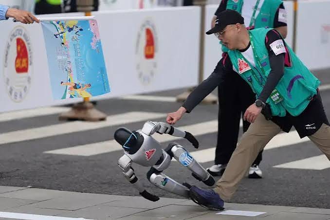 China's Humanoid Robots Stumble, Break Down, and Finish the World's First Robot Half Marathon China's Humanoid Robots Stumble, Break Down, and Finish the World's First Robot Half Marathon