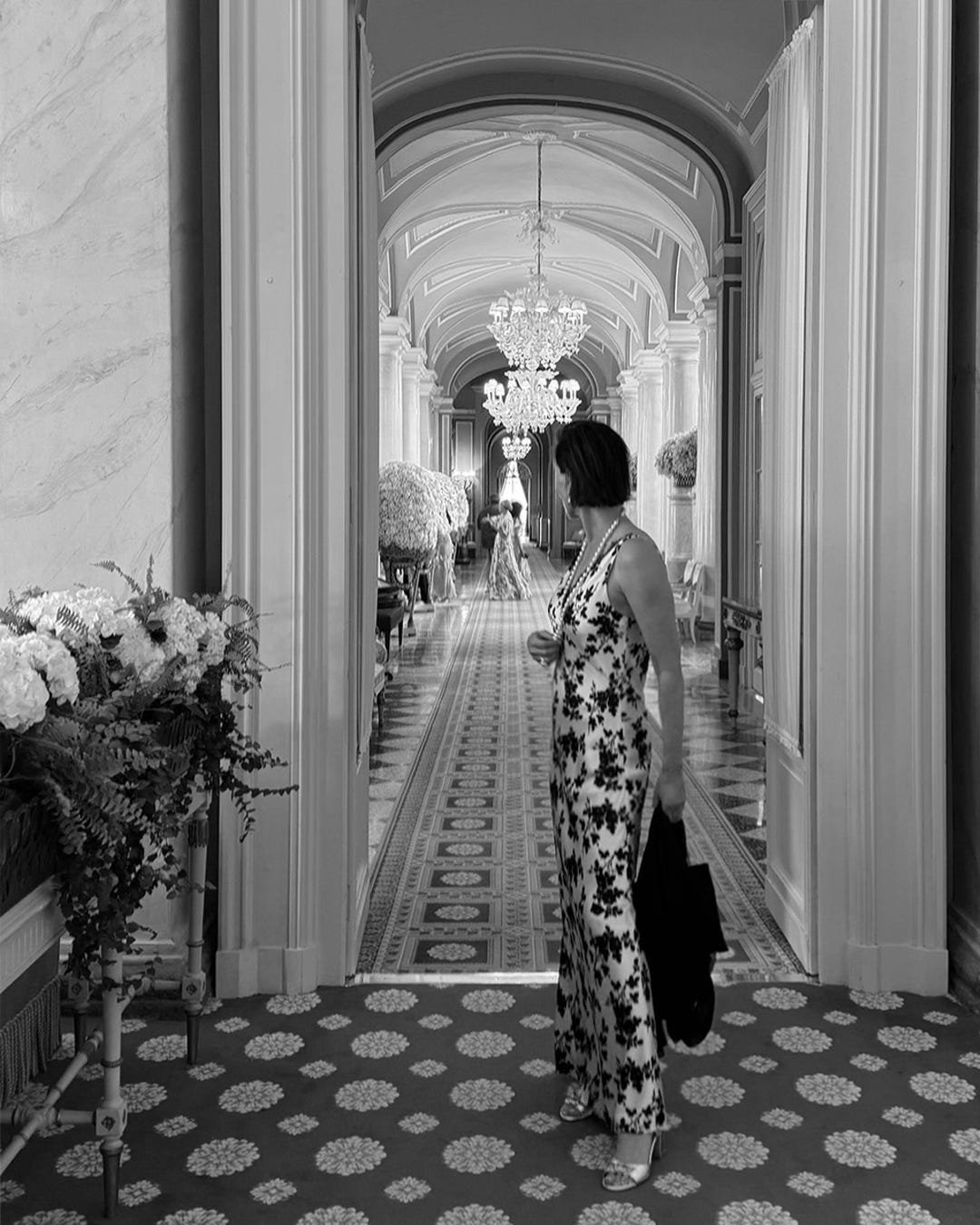 LET'S TALK ABOUT DRESSES - A NOTE ON STYLE LET'S TALK ABOUT DRESSES - A NOTE ON STYLE
