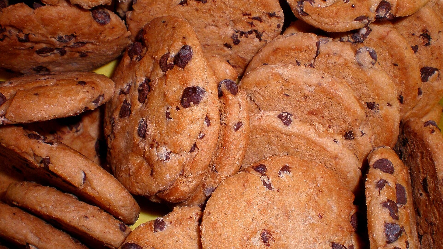 A pile of Chips Ahoy chocolate chip cookies. Image: BrokenSphere via Wikimedia Commons