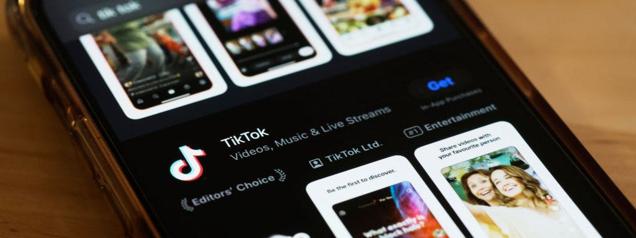Imagem de: TikTok sabe que causa depressão e ansiedade em jovens, diz processo